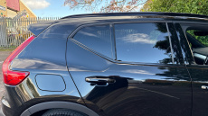 Volvo XC40 2.0 B3P Plus Black Edition 5dr Auto Petrol Estate